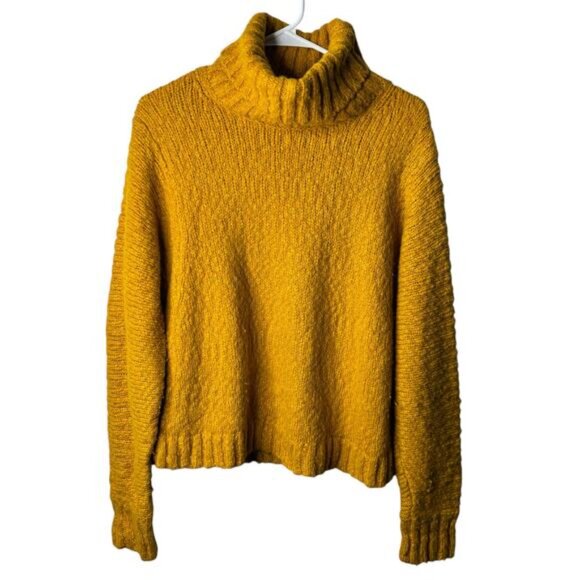 J Crew Golden Yellow Chunky Turtleneck Size Medium Roomy Boxy Lagenlook Cozy - Picture 4 of 9